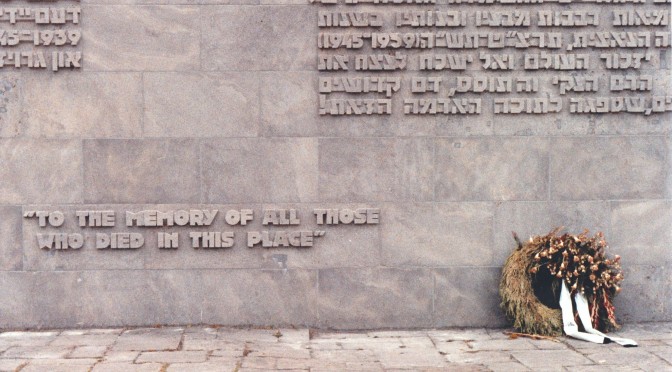 Bergen-Belsen "To the memory of all those who died in this place" © KatyJon