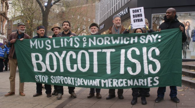 Don't Bomb Syria Rally, Norwich, 28 November 2015 photo by Katy Jon Went